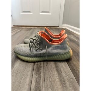 Yeezy 350 v2 desert sage
